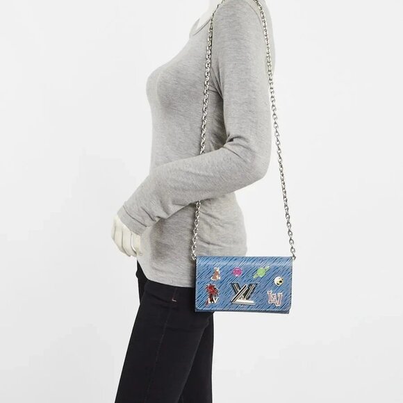 Louis Vuitton Blue Denim Pins Epi Leather Twist Wallet on Chain Bag - Picture 2 of 12